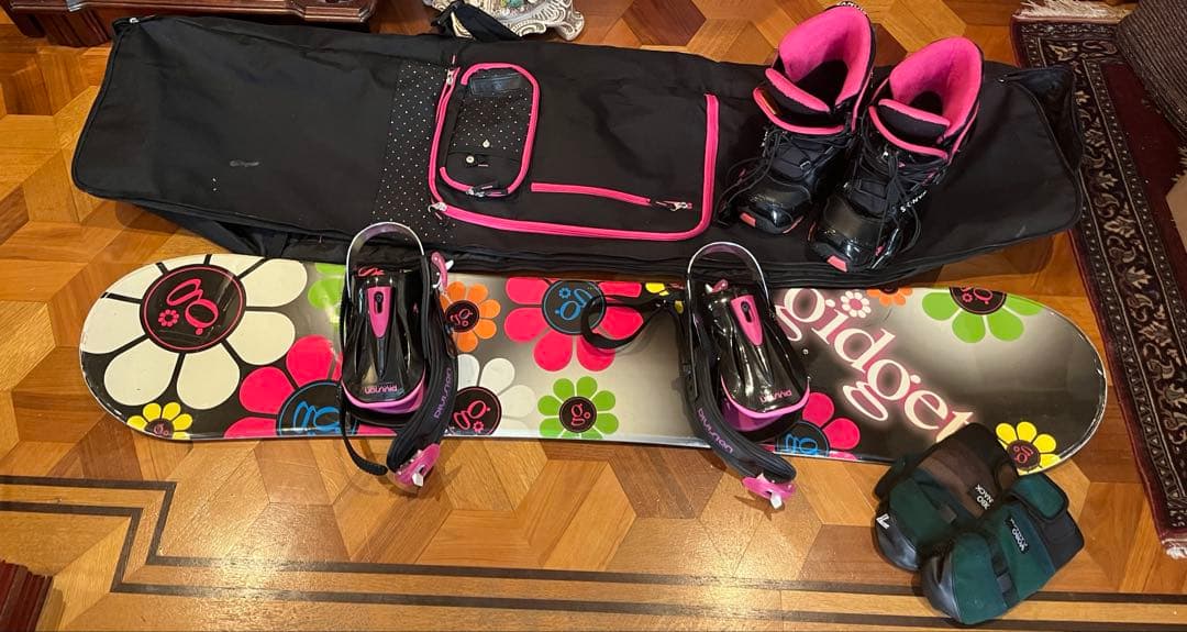 5点セット　スノーボード Gidget ビンディング ブーツ グローブ