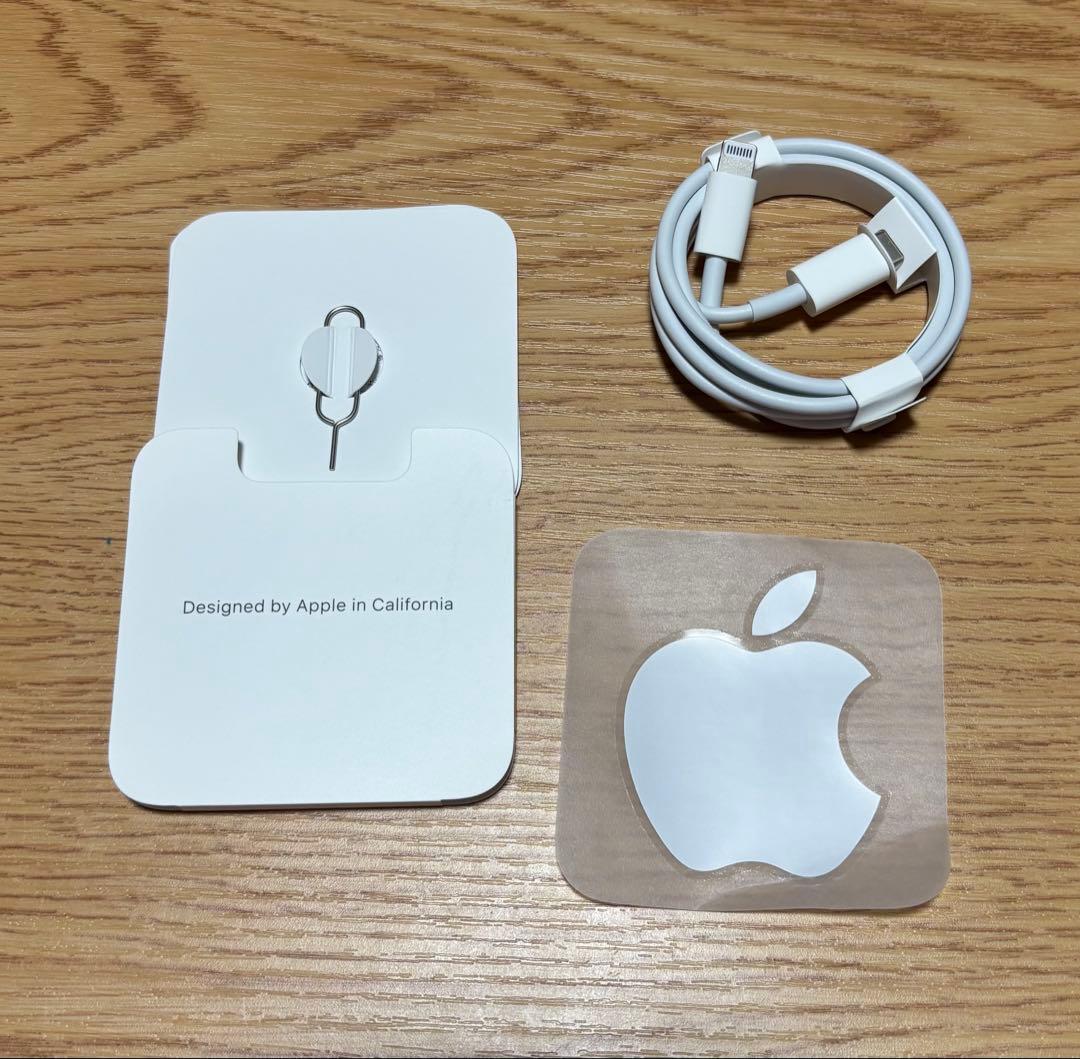 Apple iPhone 8 64GB 黒 SIMフリー 美品