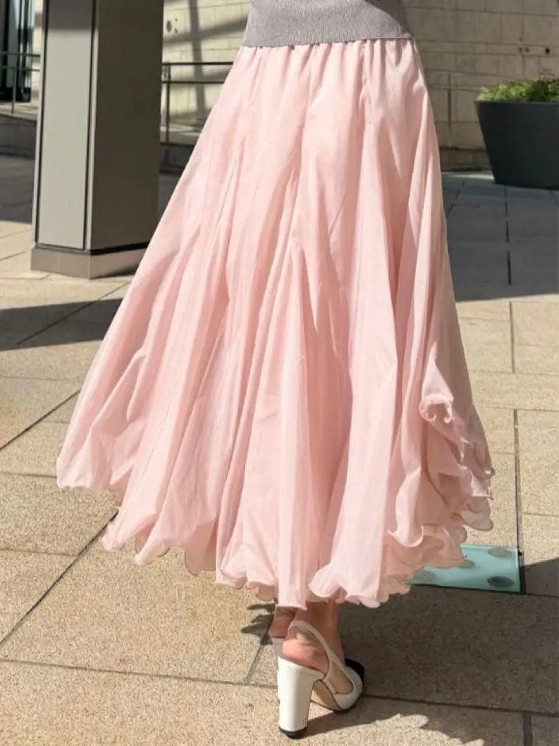 ✨️ Cle'✨️ JENNE ラグジュアリー花束スカート 定価39,600円