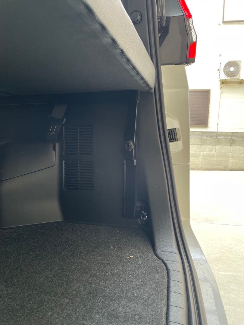 オレスカ専用　90系　ノア　ヴォクシー　株式会社トヨタテック　ベッドキット