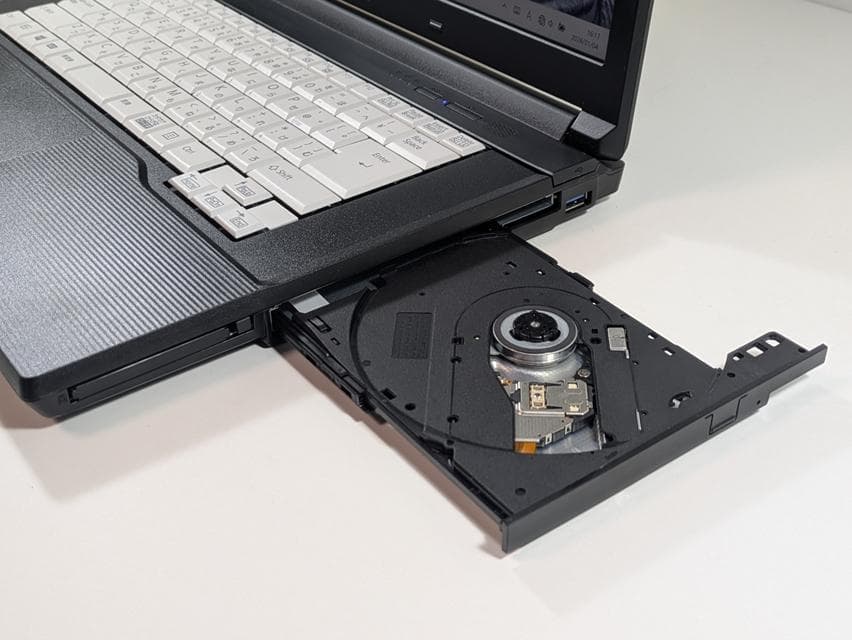 【超美品】Windows11✨新品8GB✨初心者に✨すぐ使える✨ノートパソコン✨