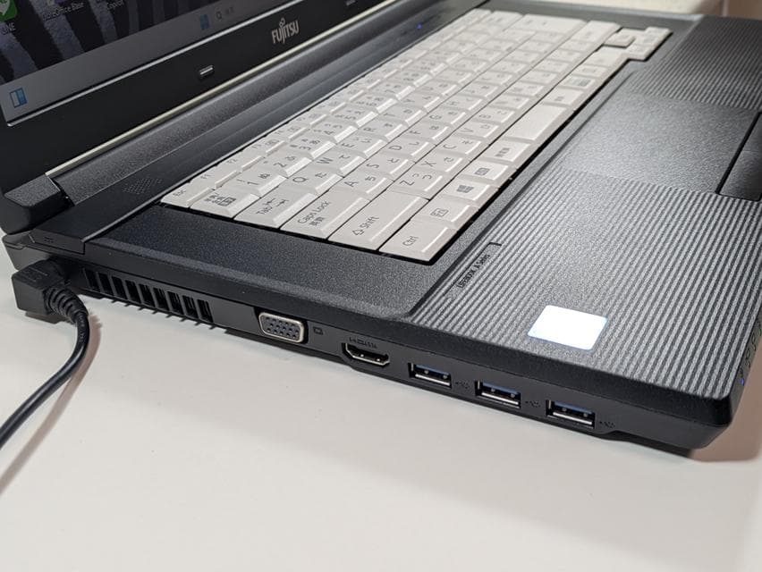 【超美品】Windows11✨新品8GB✨初心者に✨すぐ使える✨ノートパソコン✨