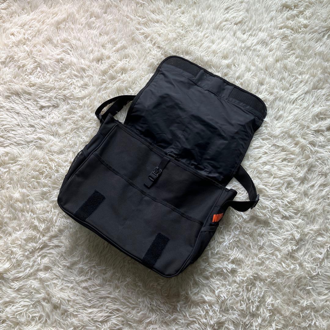 バッグ 90s old nike messenger bag y2k archive