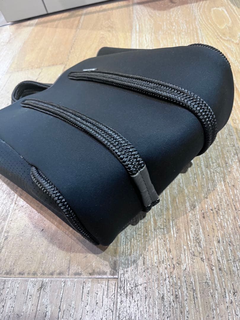 新品 男女兼用 STATE OF ESCAPE サテライトシティートート 黒