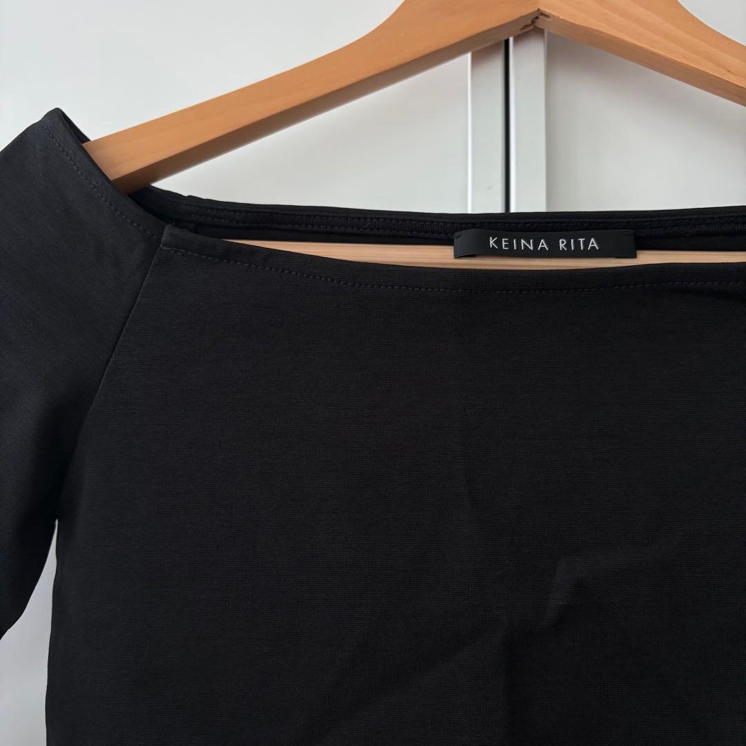 KEINA RITA ケイナリタ　オフショルダー