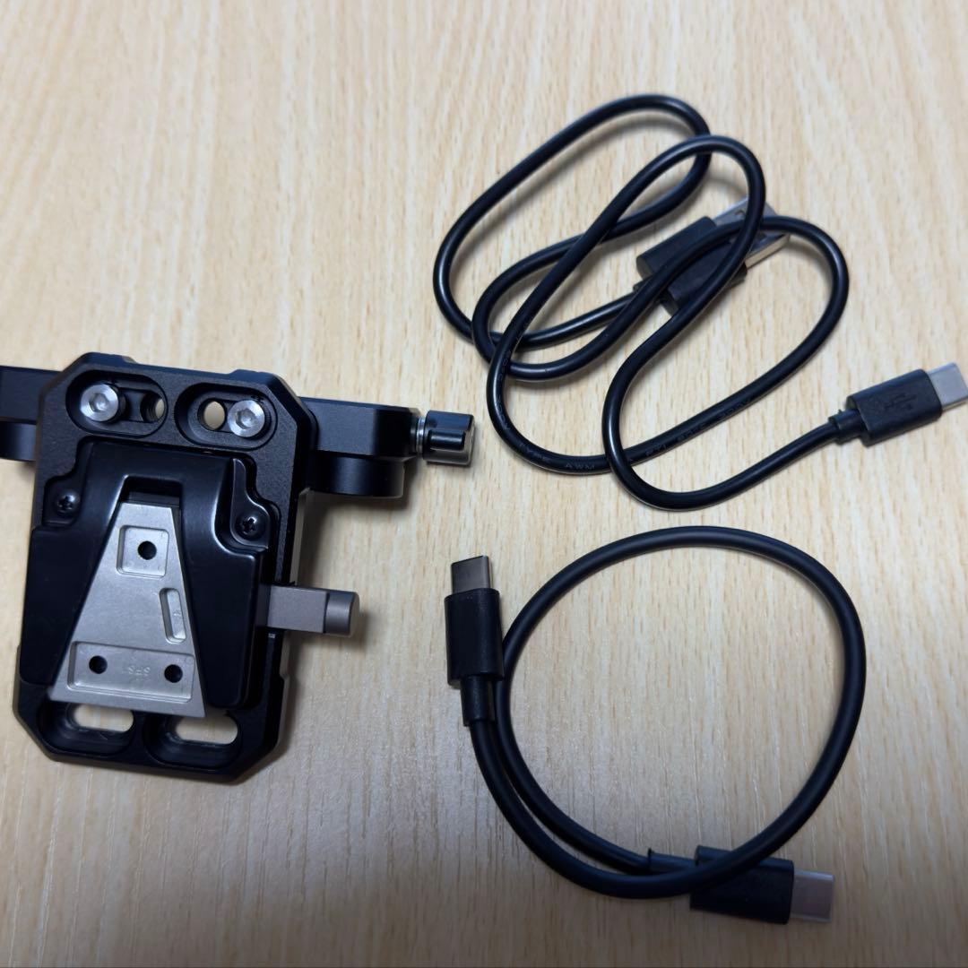 SmallRig VB99 Vマウントバッテリー