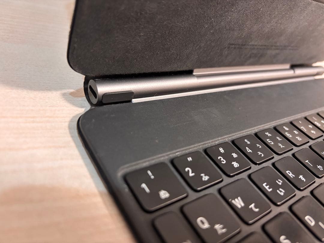 Apple純正 Magic Keyboard 11インチ用（日本語配列）