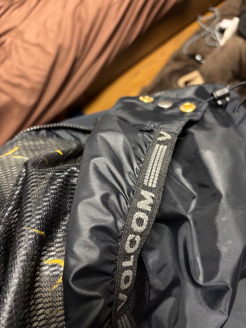 VOLCOM L GORE-TEX JKT ブラック Lサイズ