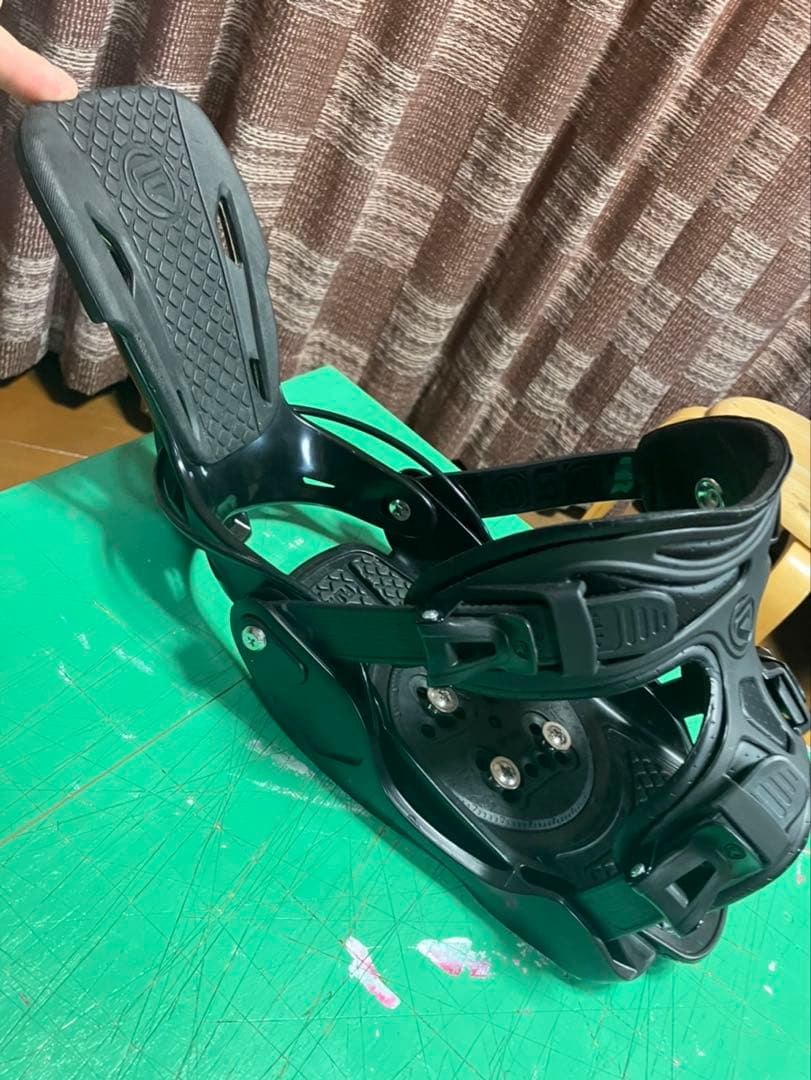 FLOW ALPHA ビンディング　Mサイズ