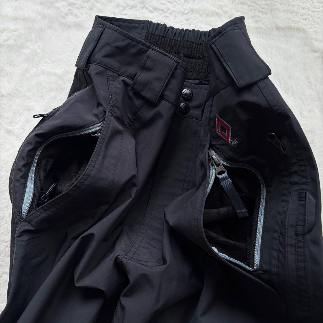【美品】BURTON スノボ・スキーウェア セットアップ ゴアテックス AK 黒