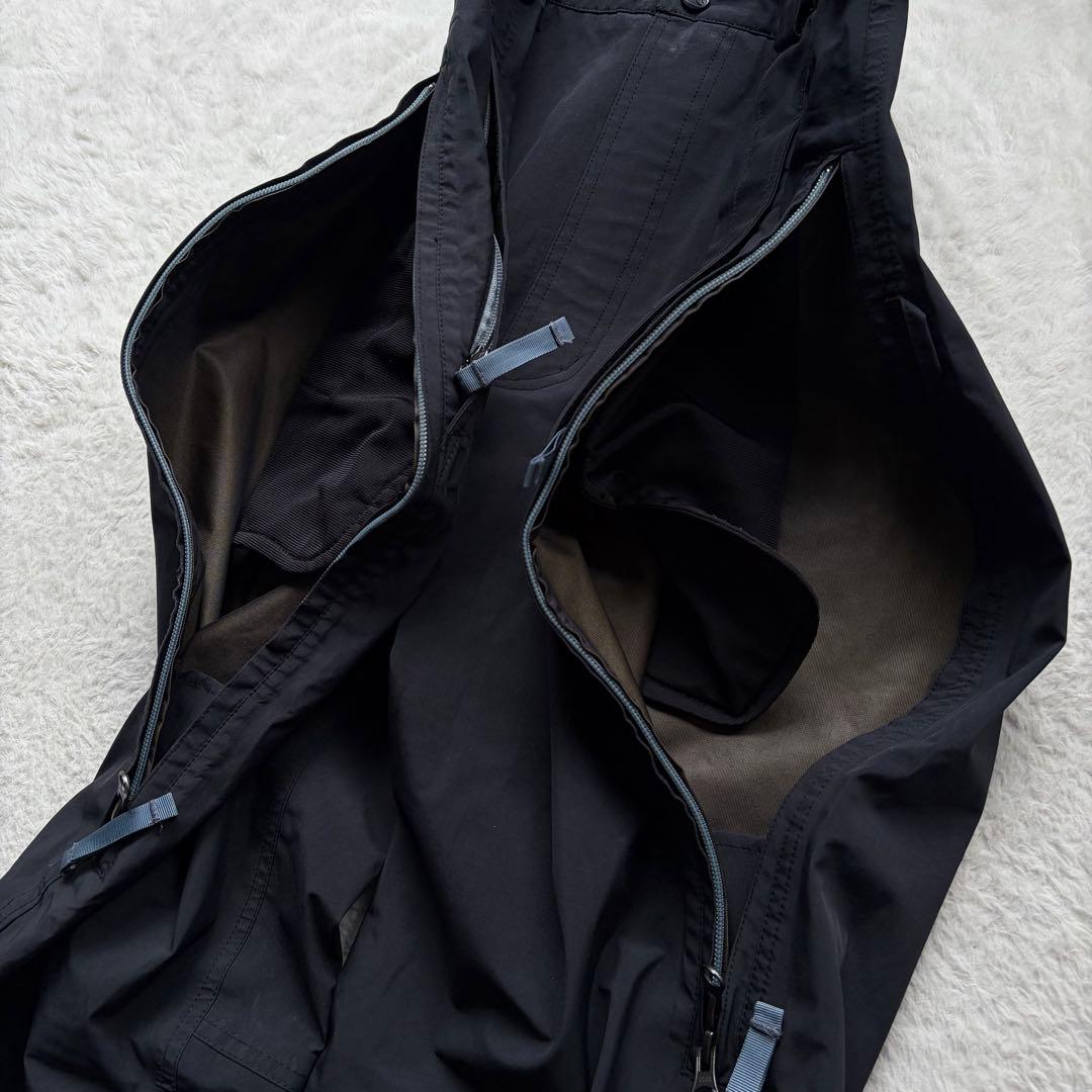 【美品】BURTON スノボ・スキーウェア セットアップ ゴアテックス AK 黒