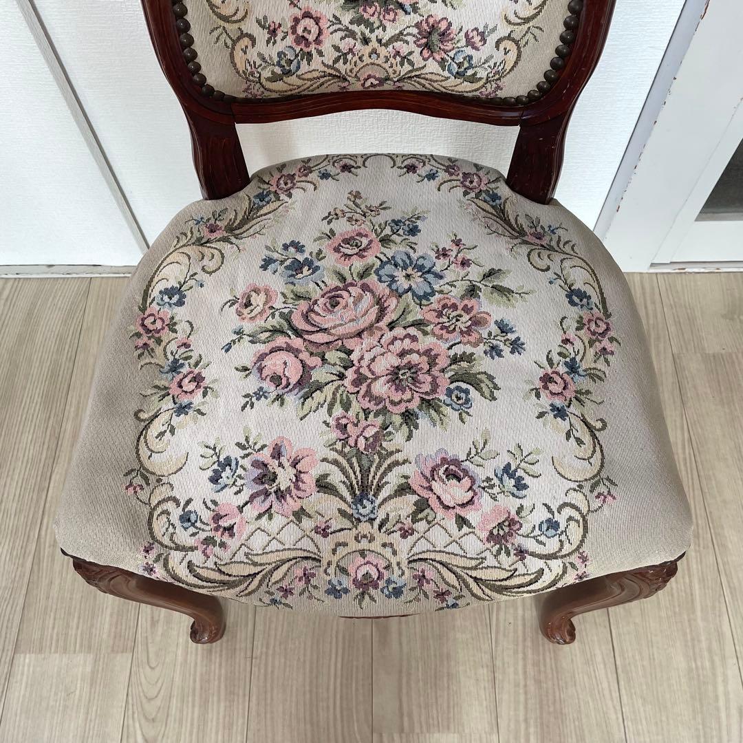 ゴブラン織 猫脚ヴィンテージチェア