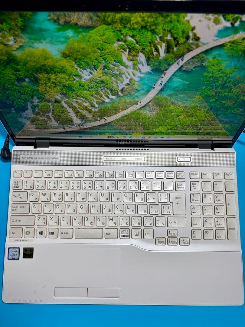 富士通 LIFEBOOK AH53/C2 i7 32GB 2TB SSD