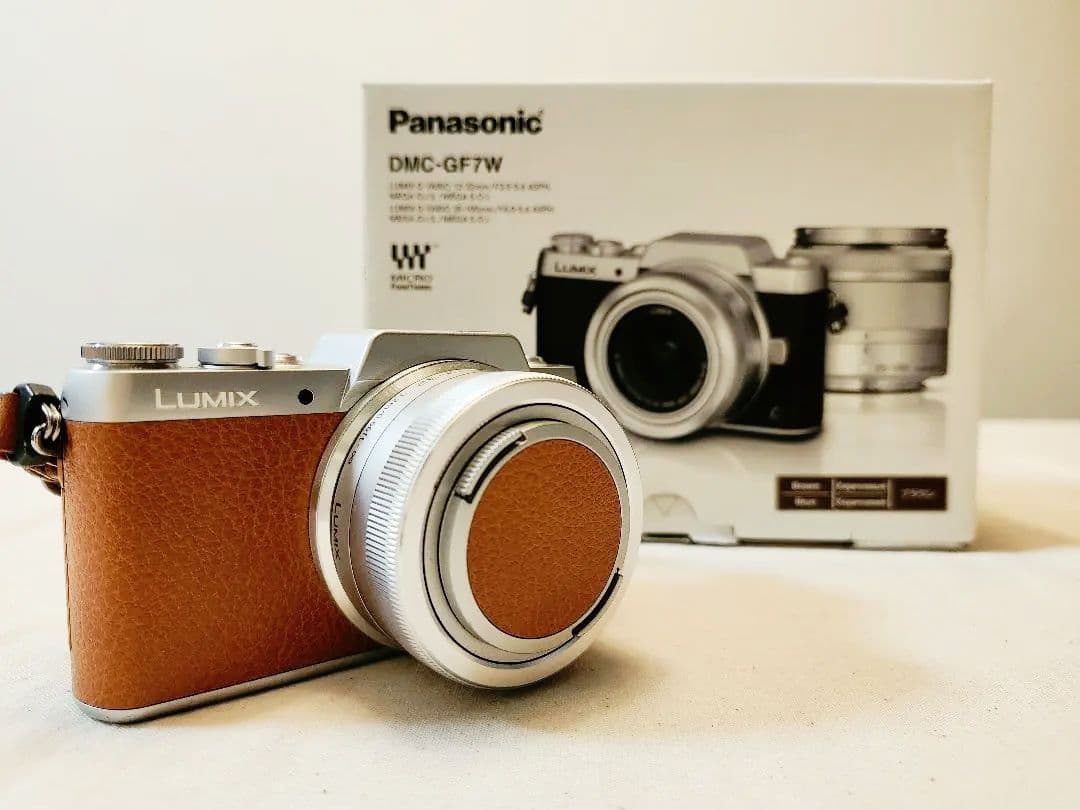 PanasonicLUMIX DMC-GF7Wブラウン パンケーキレンズつき