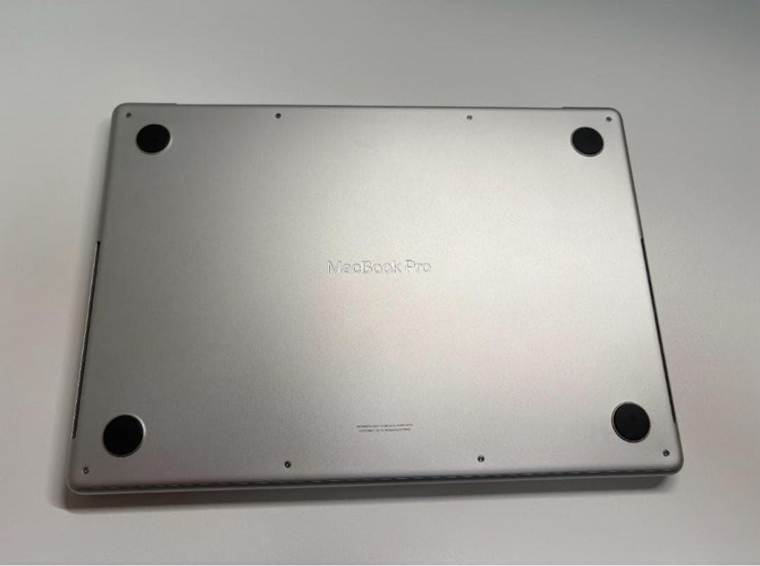 MacBook Pro 14インチ M2 Pro 16GB/1TB