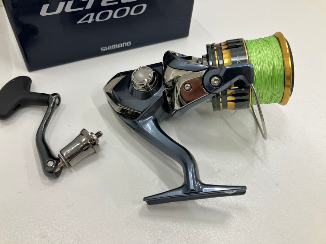 【スピニングリール　シマノ　ULTEGRA4000】