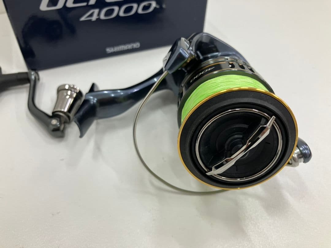 【スピニングリール　シマノ　ULTEGRA4000】