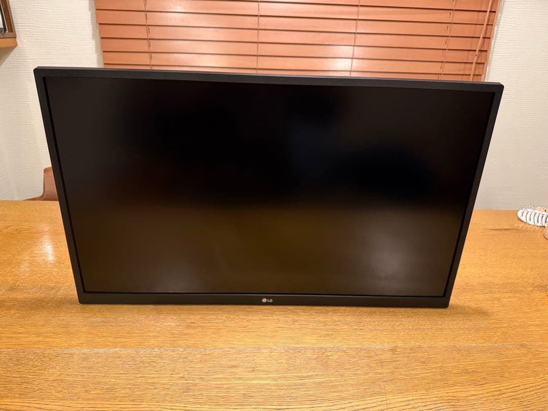 LG モニター 27UL500-W