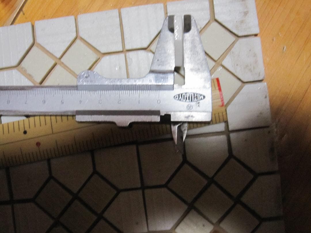 道路標識　昭和30年代　廃盤モザイクタイル　ダイヤ　２７シート