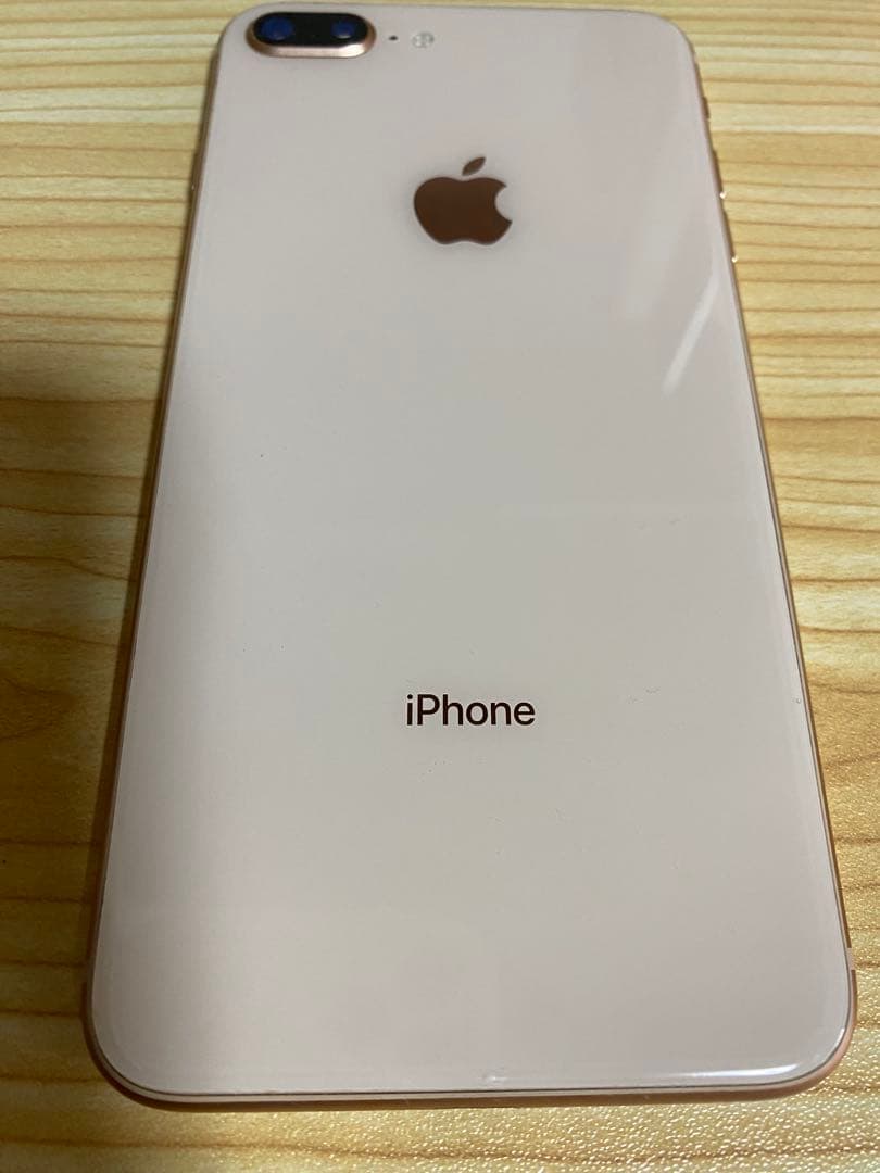 【完動品】iPhone8 plus 256GB シャンパンゴールド simフリー