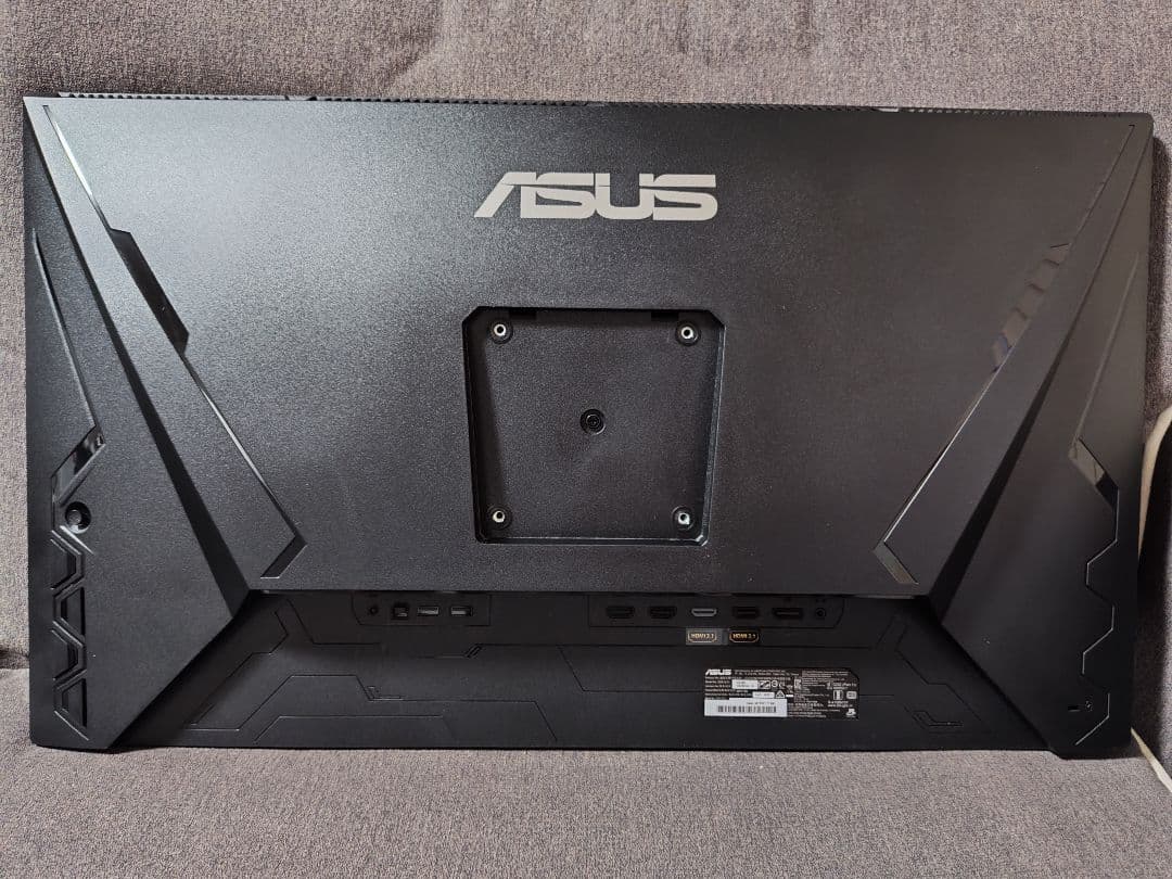 【ケイエヌ様】TUF Gaming VG28UQL1A