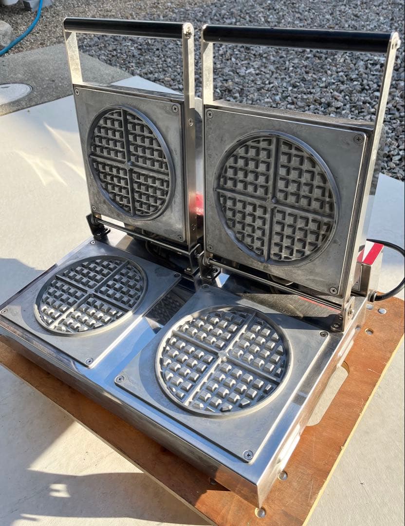 やんやん サンテックワッフルベーカー