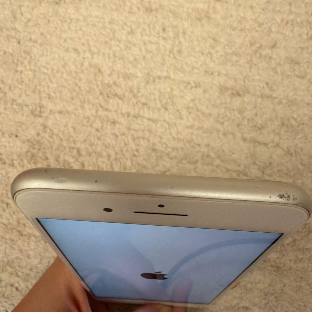 Apple iPhone 8 Plus シルバー 256GB