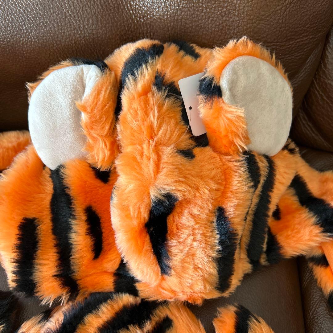 ティガー　マフラーキャップ手袋