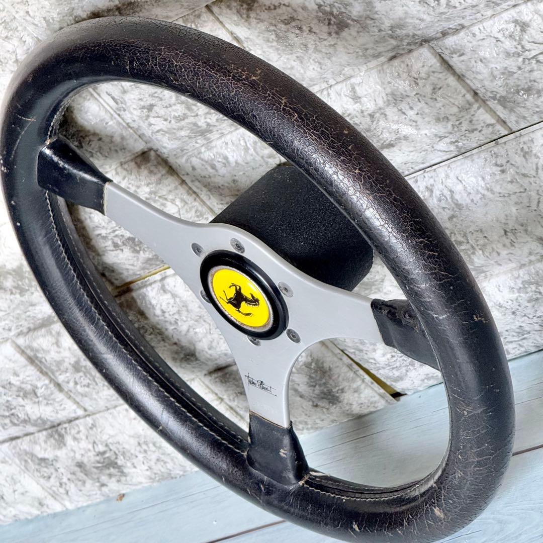 momo Jackie Stewartモデル ステアリング 35cm