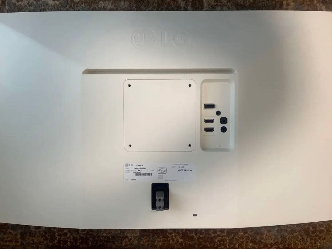 LG モニター ディスプレイ　27UL500W 27インチ本体と付属品