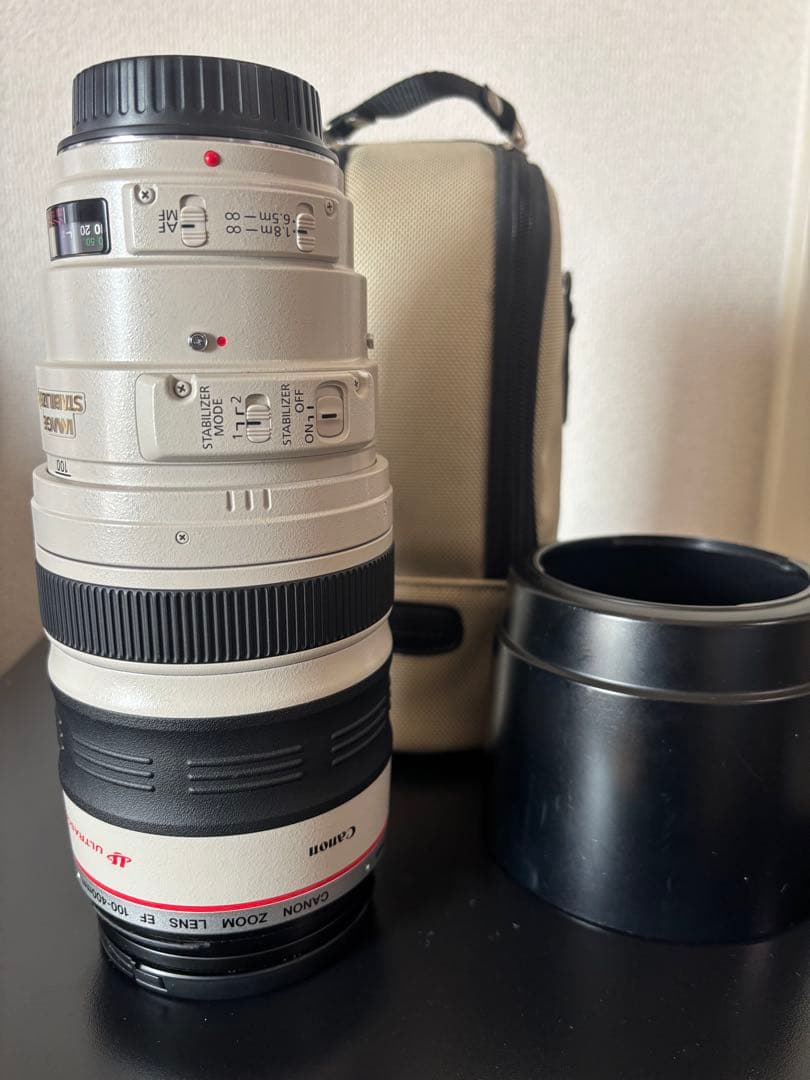 Canon EF 100-400mm f4.5-5.6LIS望遠ズームレンズ