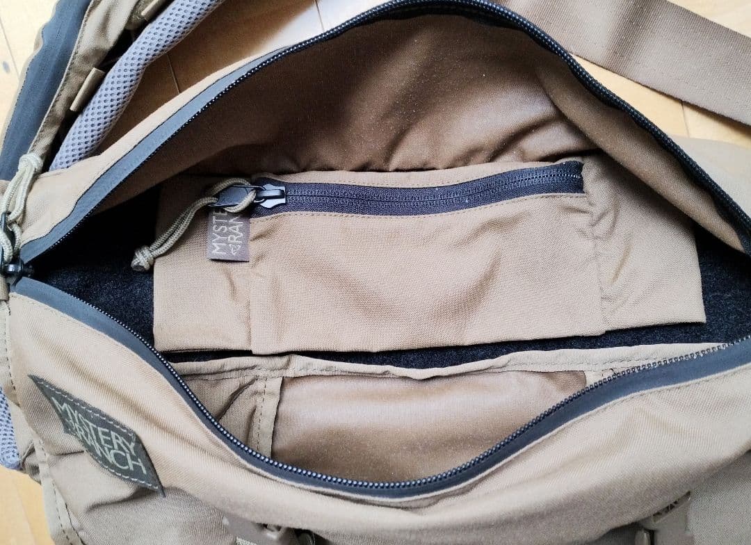 廃盤 レア ミステリーランチ インベーダー コヨーテ メッセンジャー