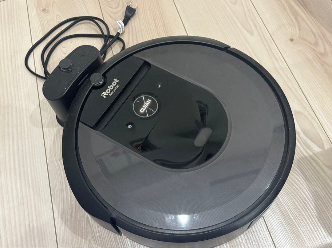 【動作良好】ルンバ i7（Roomba i7）ドック付き 本体＋電源コード付き