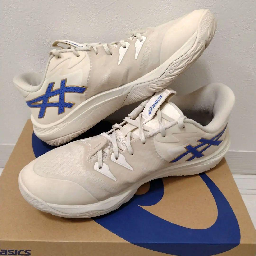ASICS　アンプレアルスLOW2 　河村勇輝