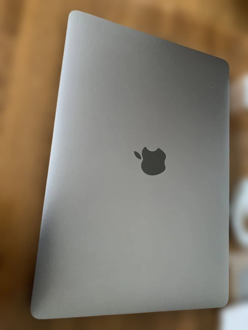 MacBook Air 13インチ 2020 8GB SSD 512GB本体