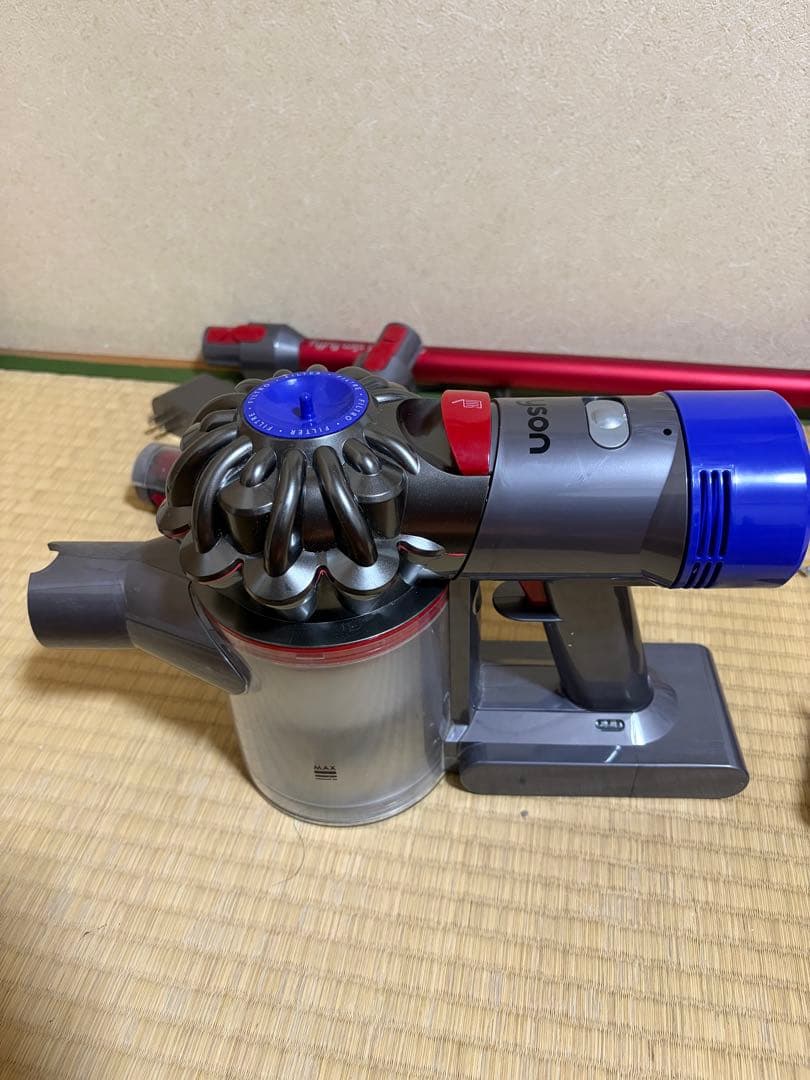 Dyson ダイソン 掃除機 V8 SlimFluffy SV10K