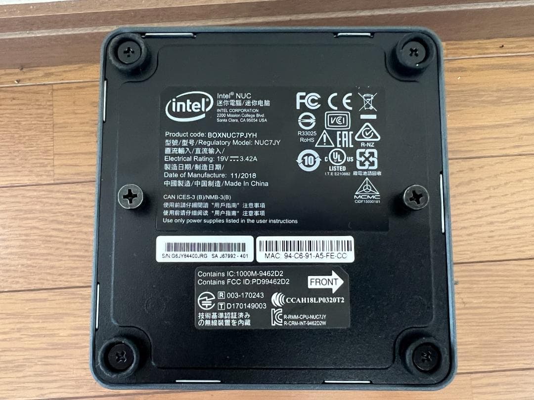 Intel NUC キット BOXNUC7PJYH