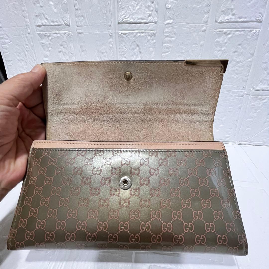 美品✨GUCCI レアカラー　マイクロシマ　GG柄 メタリックカーキ　エナメル
