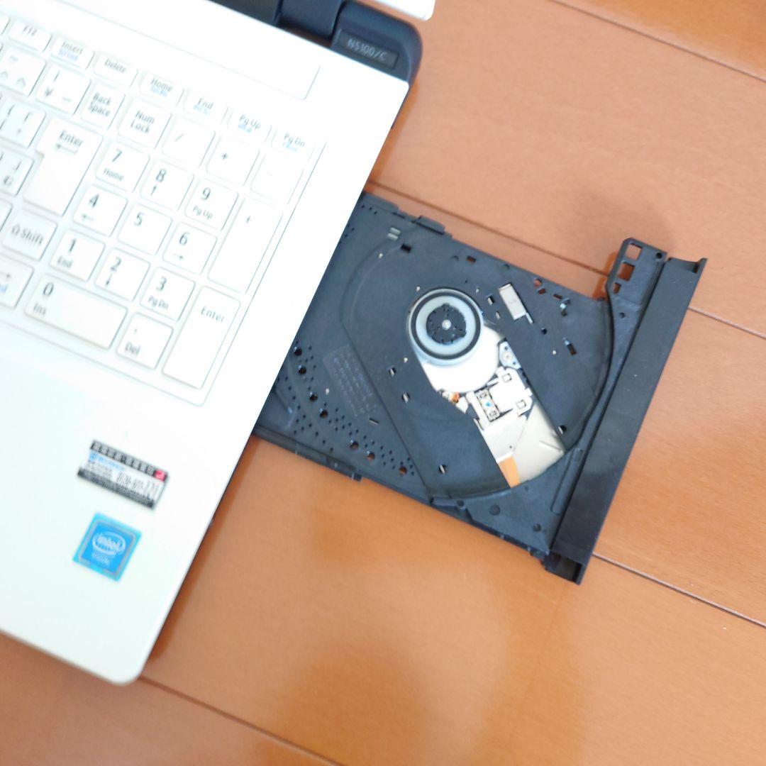 NEC LAVIE✨️ホワイト✨️Win11　SSD256GB　オフィス2021