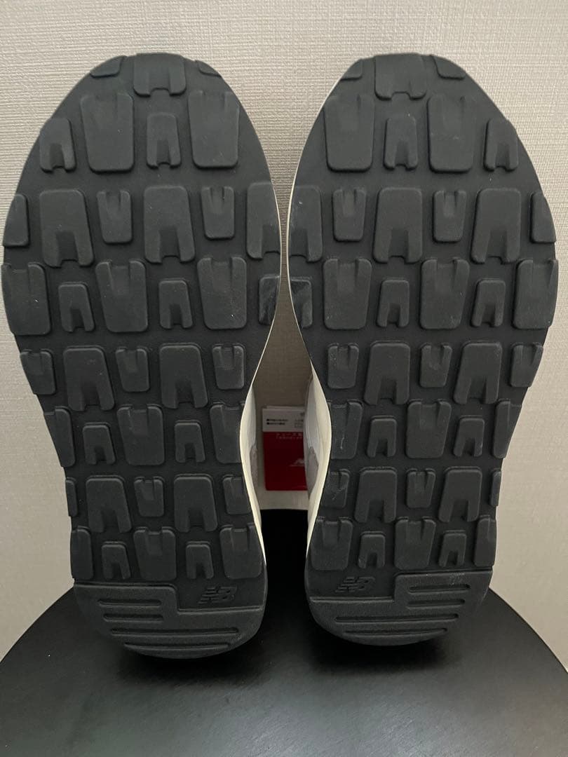 未使用　限定品　new balance M5740TA 27.5㎝
