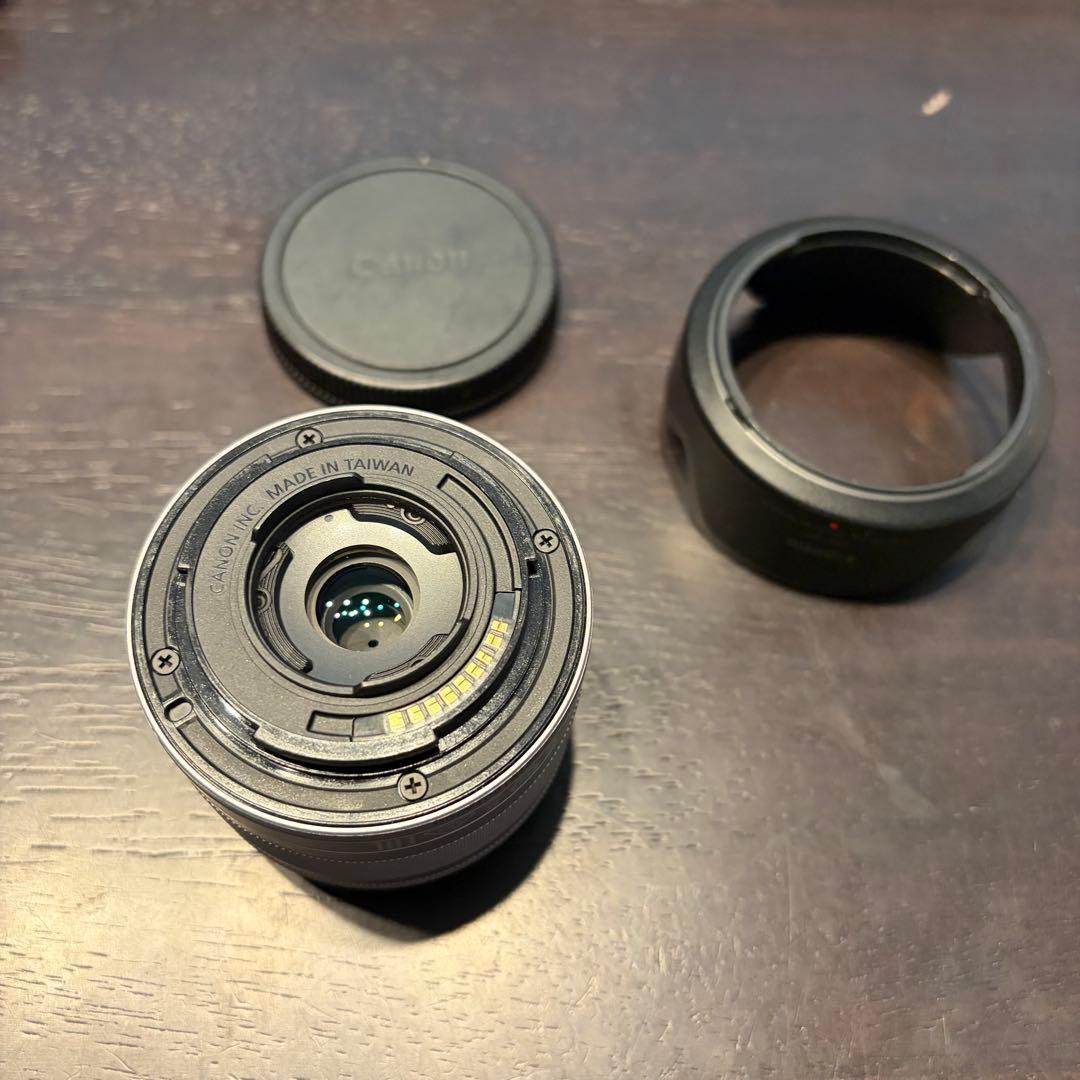 Canon キャノン EOS M10 ミラーレス一眼レフ 15-45mmレンズ付