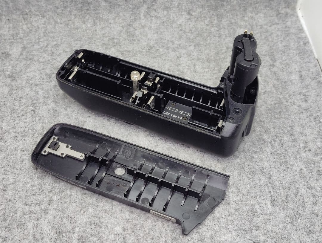 Canon EOS Kiss III L　標準ズームレンズ　バッテリーパック付