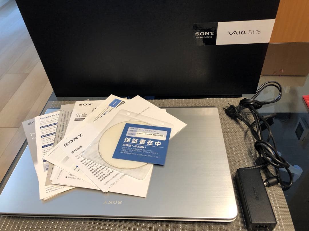 SONY VAIO Fit15 SVF15A1A1J 動作確認済