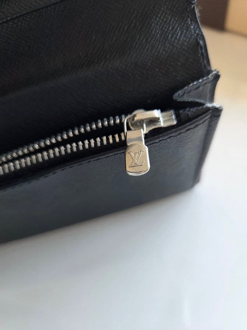 Louis Vuitton ヴィトン メンズ 長財布 ダミエ 黒 正規品値下げ