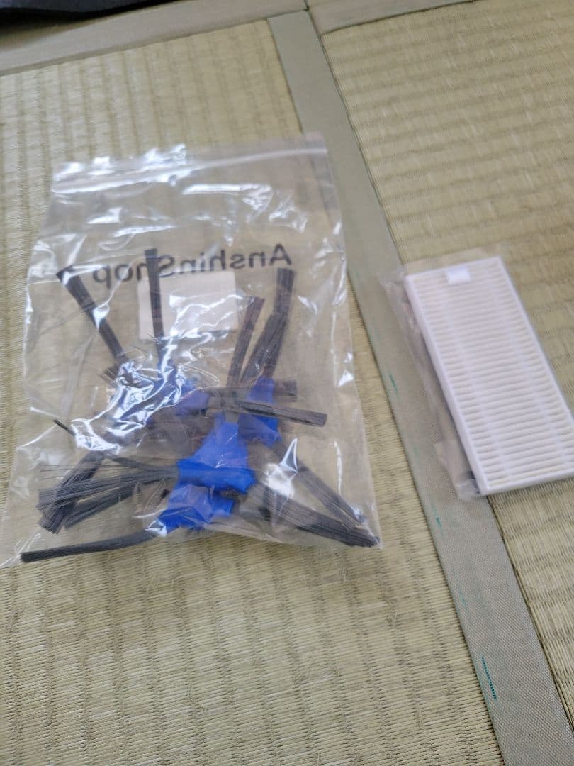 GUfy ロボット掃除機２台　RobOVac15cと11s