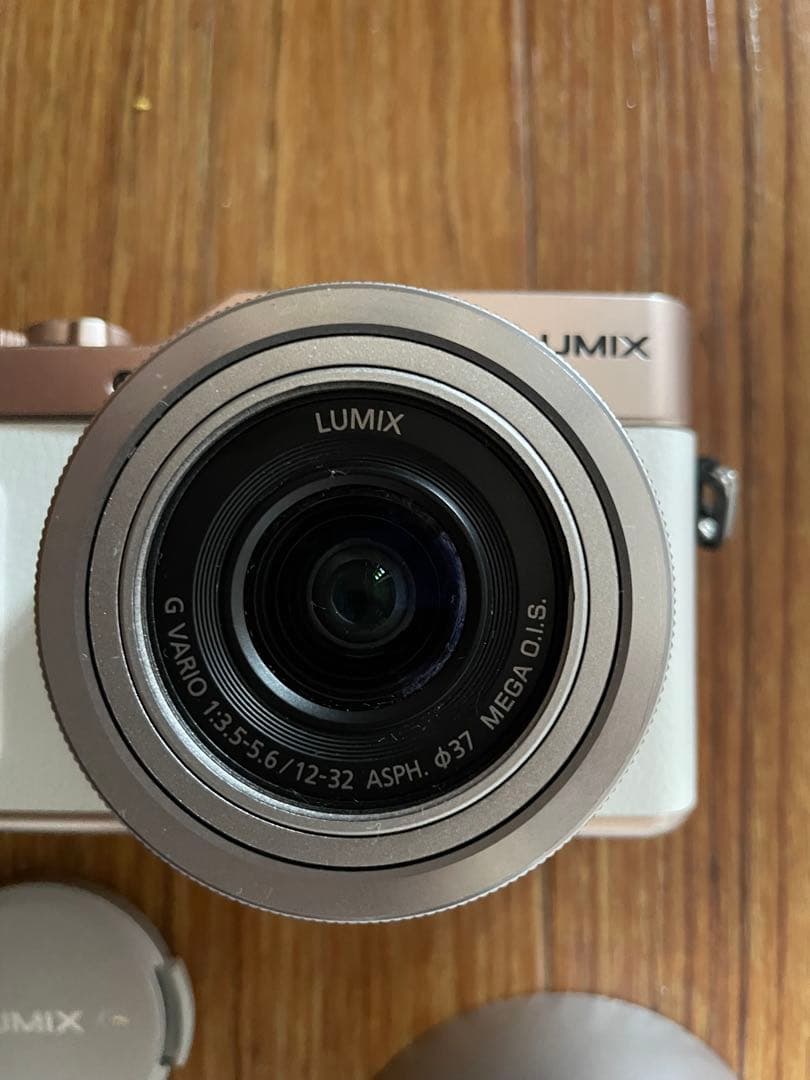 ❣️週末限定値下げ❣️LUMIX ミラーレスカメラ DC-GF10