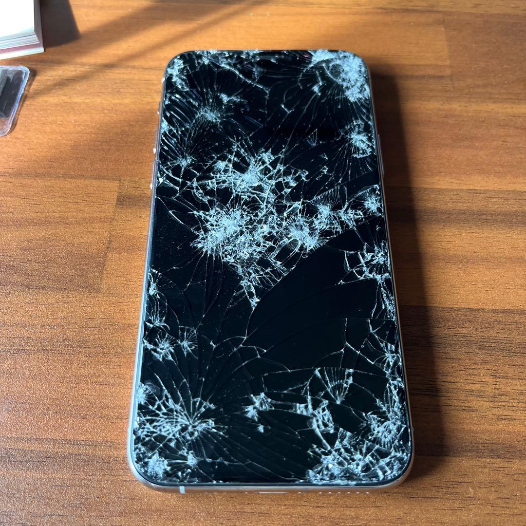 iPhoneまとめ売り　11pro,6,5 画面割れ ジャンク品