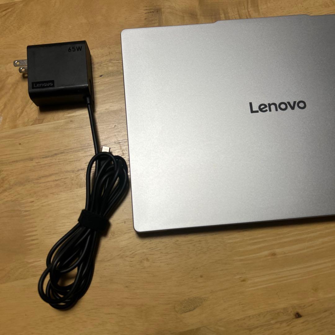 超軽量13.3 Lenovo IdeaPad Slim5 Light Gen10