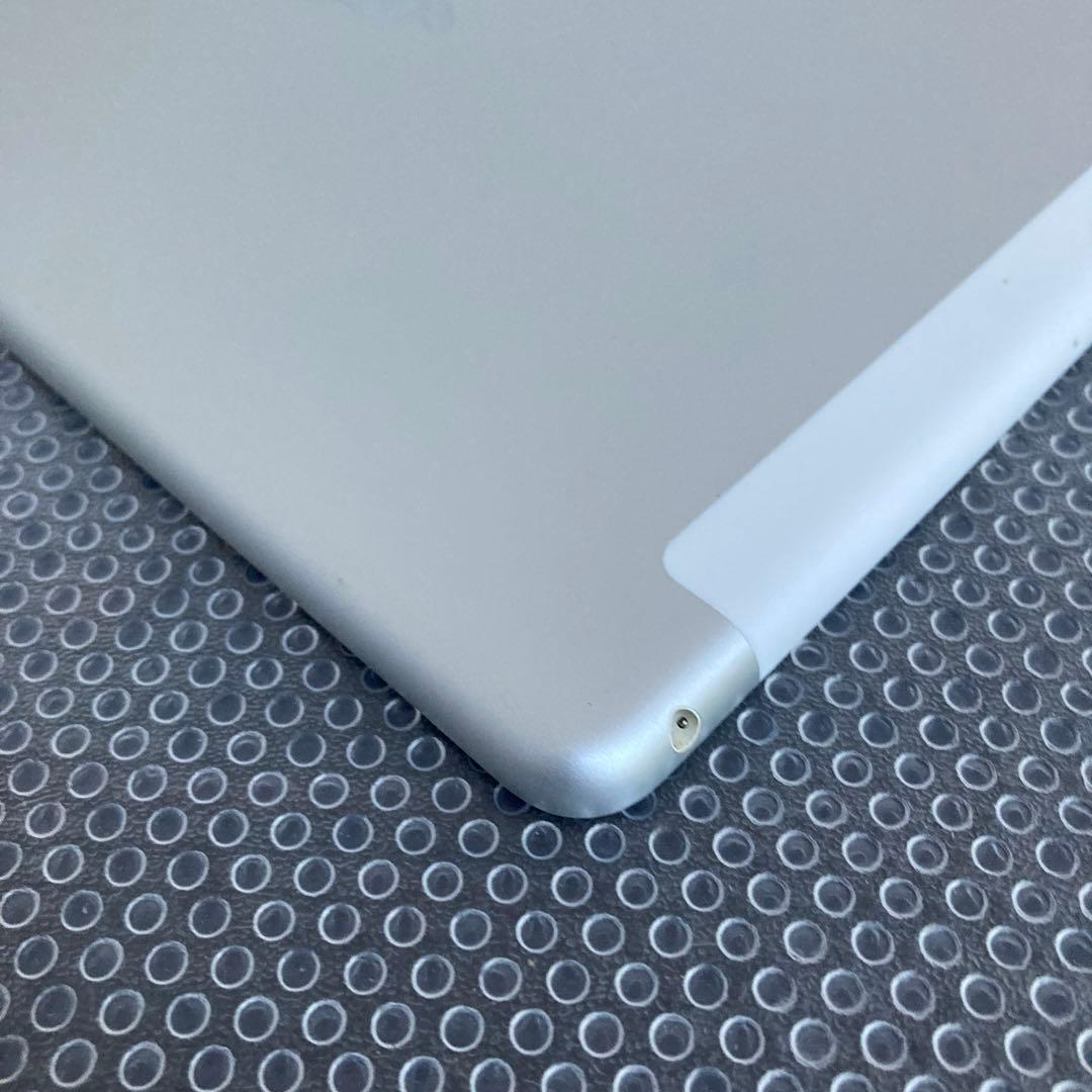 3944【早い者勝ち】美品☆iPad7 第7世代 32GB SIMフリー☆