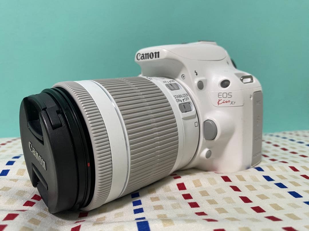 デジタルカメラ EOS KISS X7